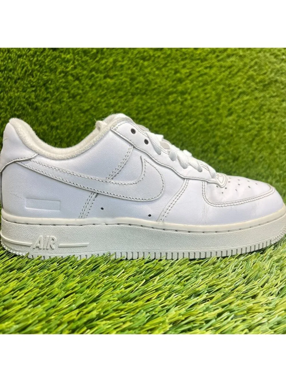 Nike Air Force 1 Low Supreme Boys Size 5Y White Athletic Leather Shoes Sneakers